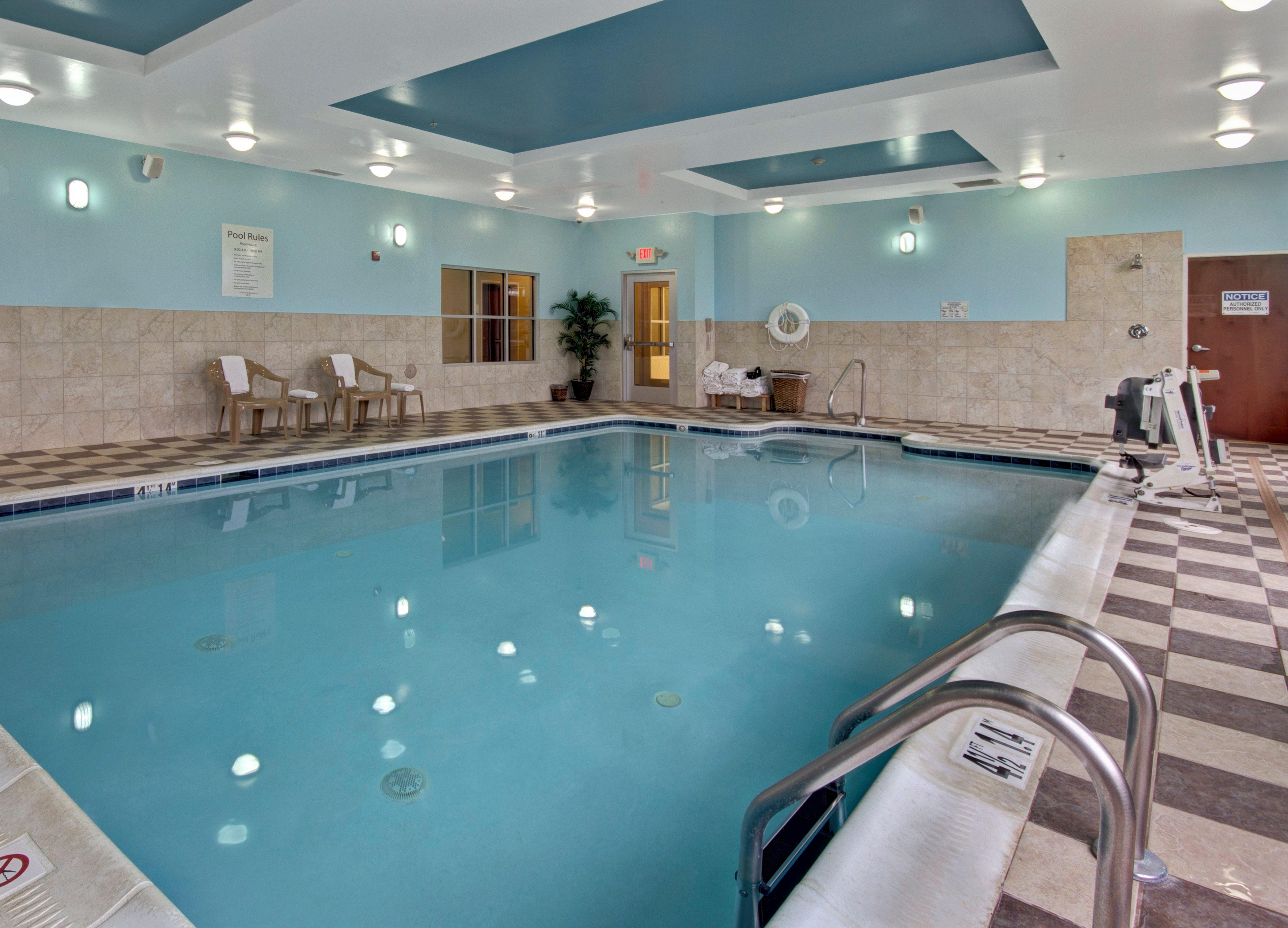 Holiday Inn Christiansburg Blacksburg By Ihg Екстер'єр фото