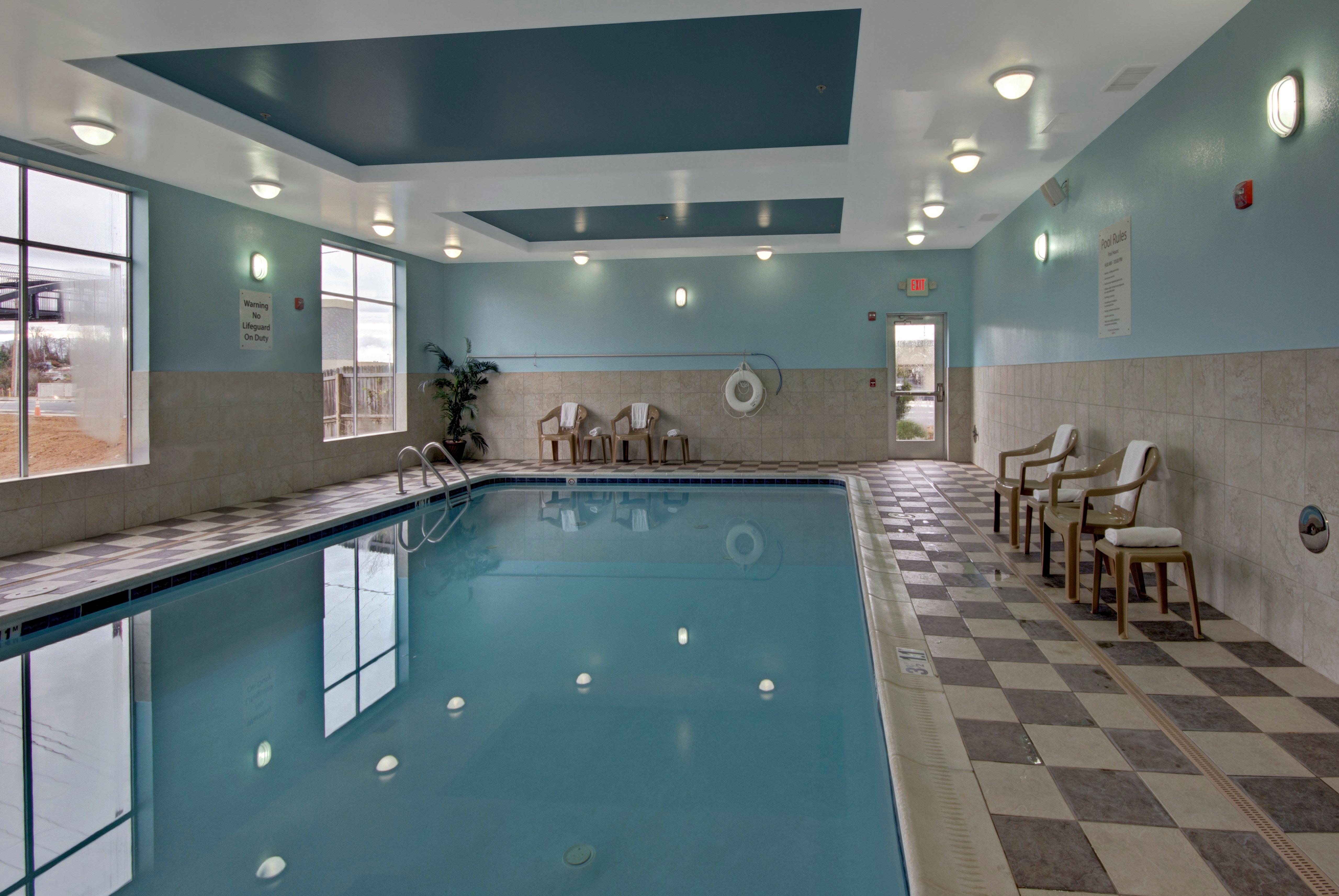 Holiday Inn Christiansburg Blacksburg By Ihg Екстер'єр фото